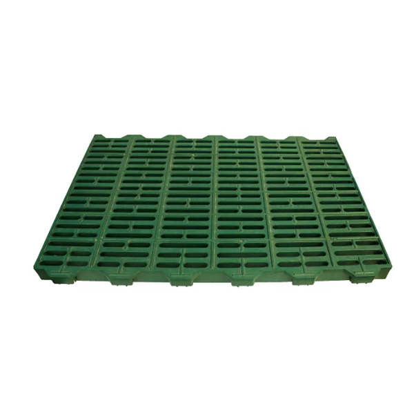 PLASTIC SLAT PIGLETS 60X40CM